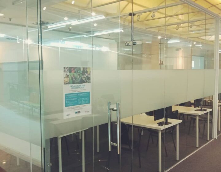 jasa partisi ruangan